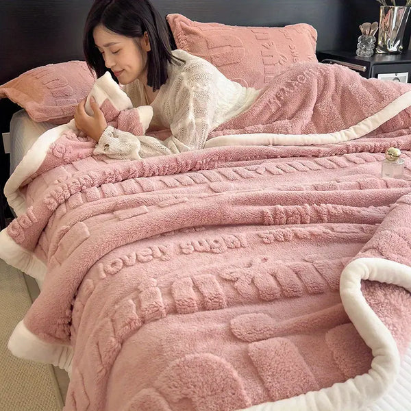 Mora - Edredom Cobertor Grosso Aconchegante Textura de Lã + BRINDE